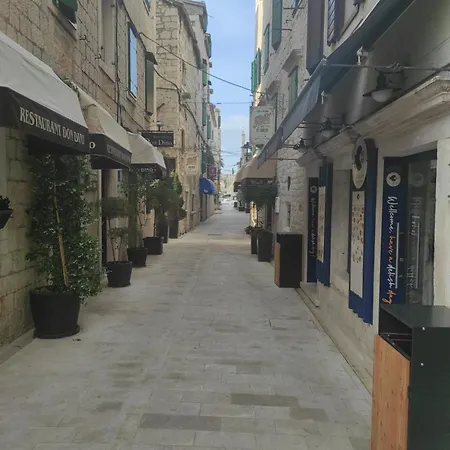 Апартаменты Old Town Stay By Ivo *