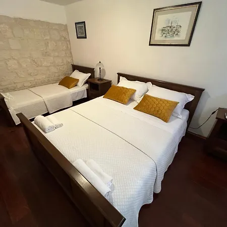 Old Town By Ivo Apartment *
