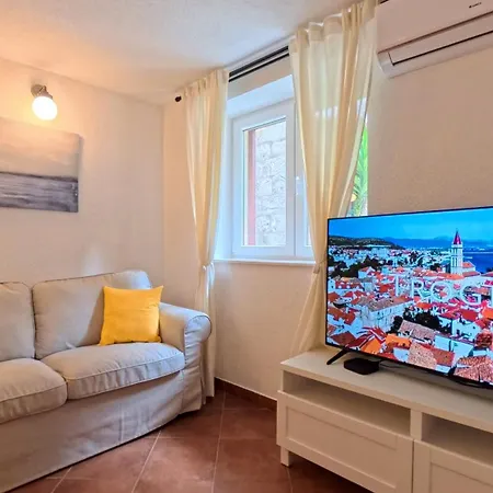 Old Town By Ivo Appartement Trogir