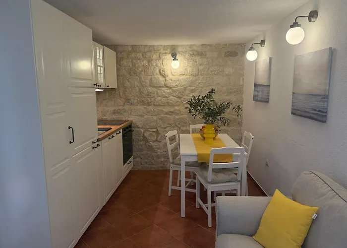 Apartment Old Town By Ivo