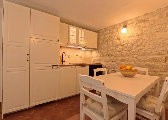 Old Town By Ivo Apartment